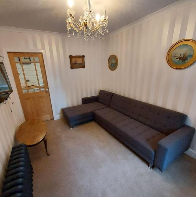 Lovely 1 Bed House In Largs, North Ayrshire Zewnętrze zdjęcie